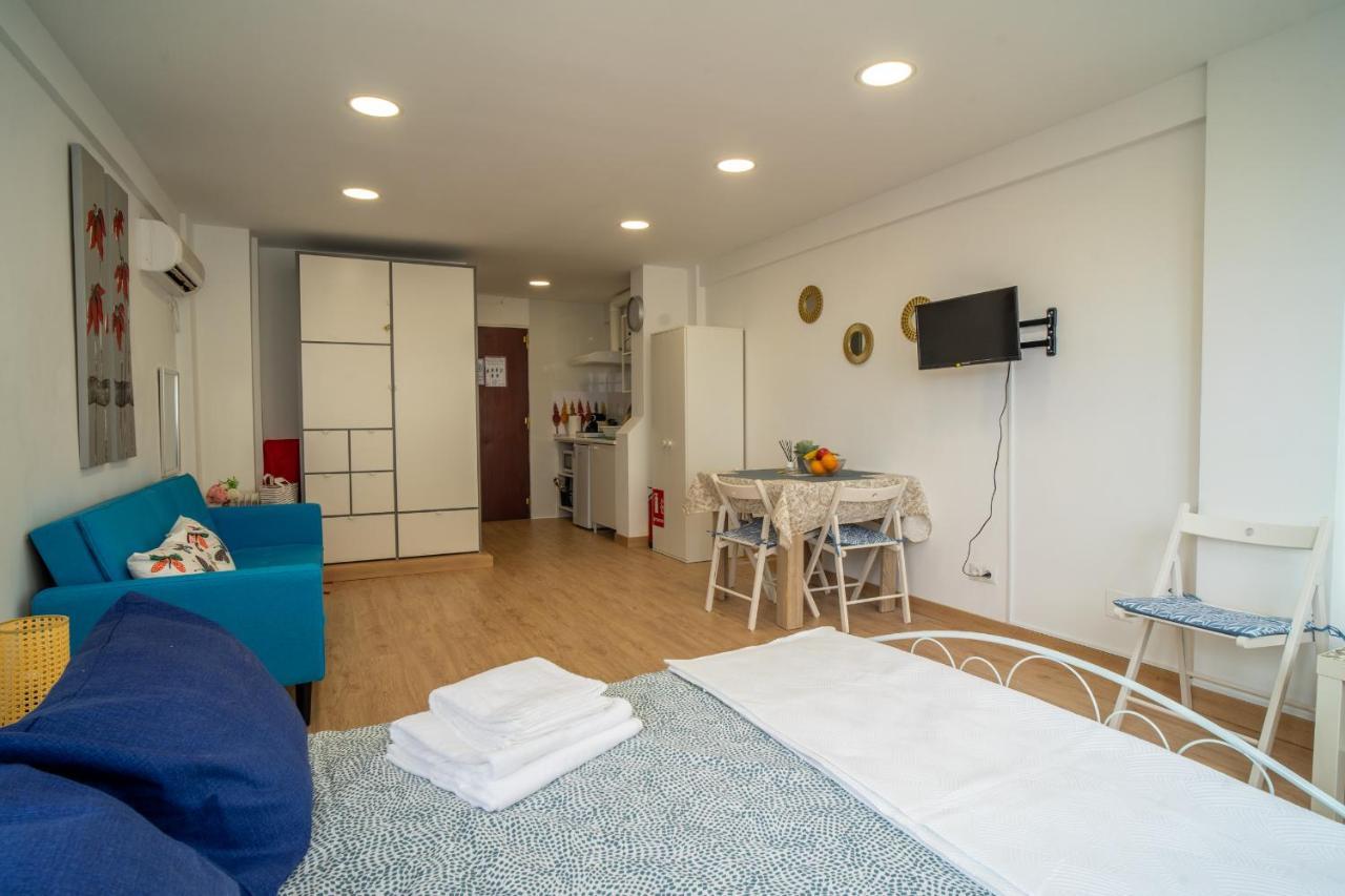 Apt. P/3 10' From The Beach W/Wifi In Torremolinos Exterior photo