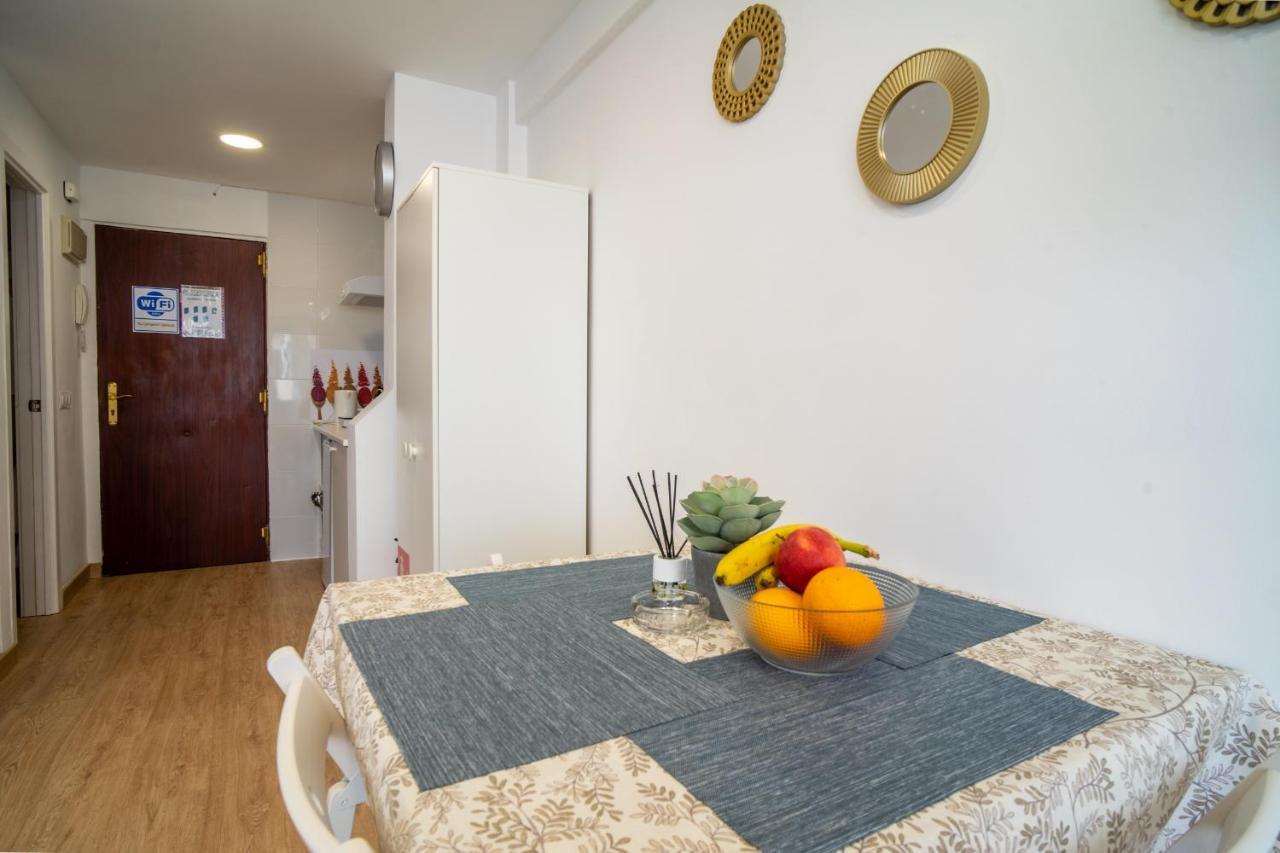Apt. P/3 10' From The Beach W/Wifi In Torremolinos Exterior photo