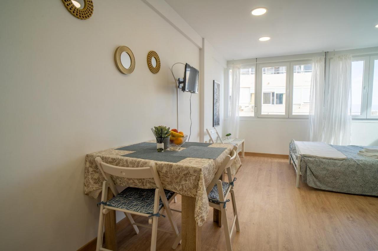 Apt. P/3 10' From The Beach W/Wifi In Torremolinos Exterior photo